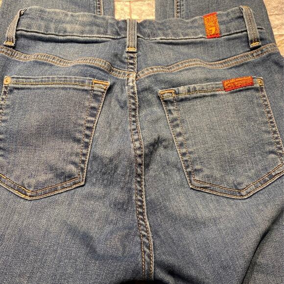 Sz 24- 7 For All Mankind jeans - Picture 6 of 9